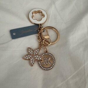 Gold & White Crystal Flower Keychain - New